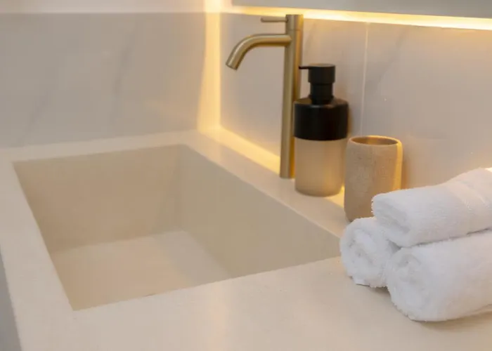 Grega Santorini, 2 Bedroom Walking To Padang Padang * Uluwatu (Bali)