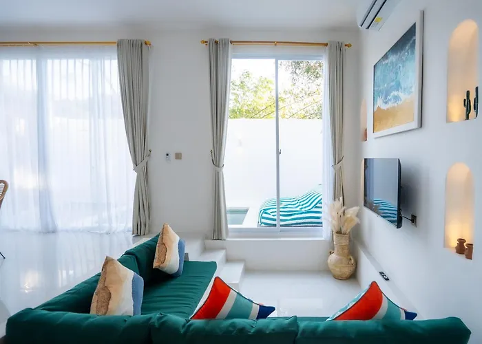 Grega Santorini, 2 Bedroom Walking To Padang Padang *
