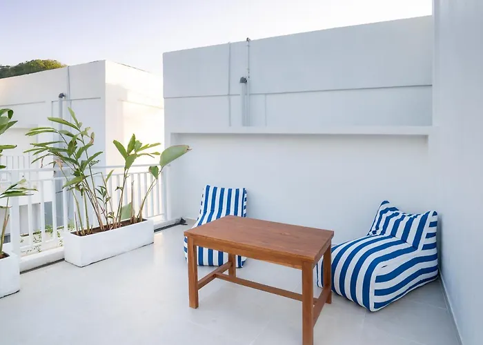 Grega Santorini, 2 Bedroom Walking To Padang Padang Uluwatu (Bali)