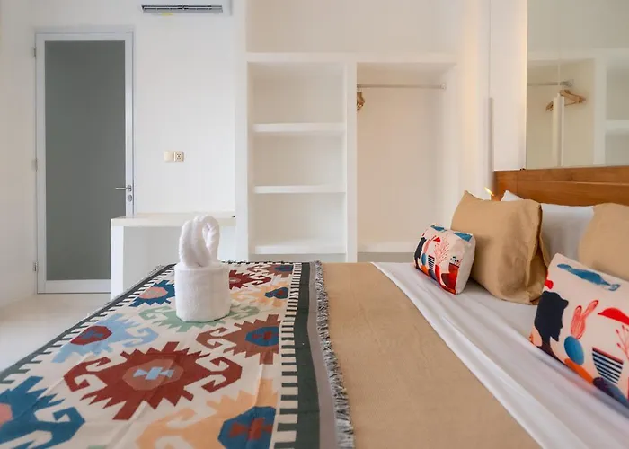 Villa Grega Santorini, 2 Bedroom Walking To Padang Padang