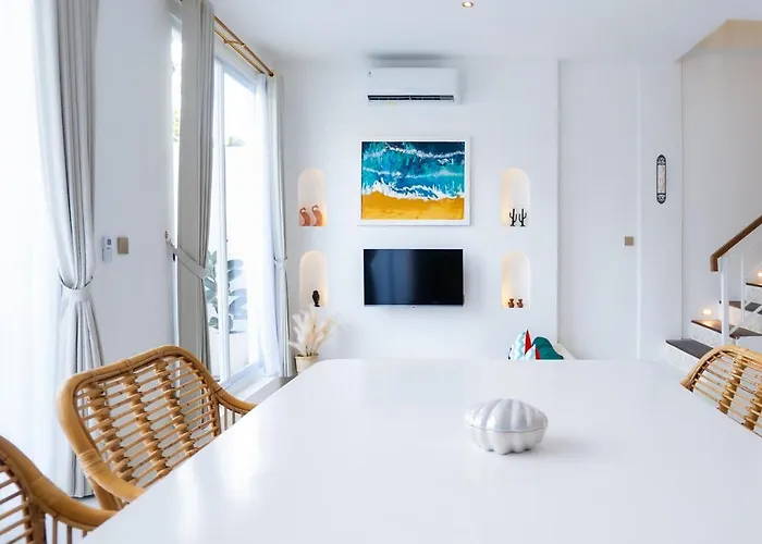 Villa Grega Santorini, 2 Bedroom Walking To Padang Padang