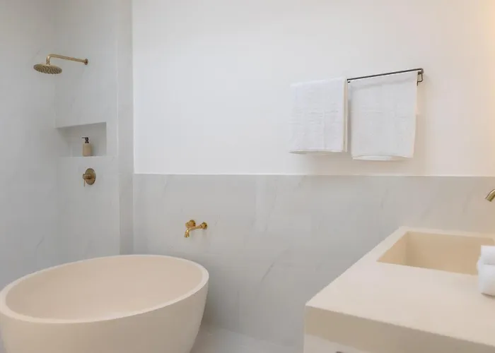 Villa Grega Santorini, 2 Bedroom Walking To Padang Padang